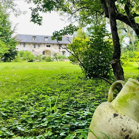 Domaine Jeanne De Laval