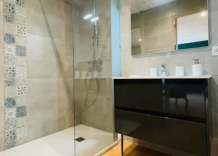 Domaine Jeanne De Laval