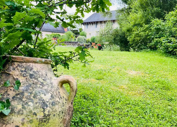 Domaine Jeanne De Laval * La Bohalle