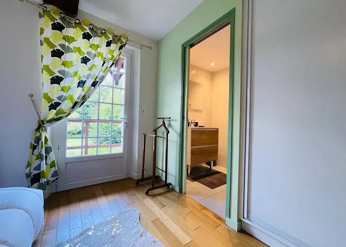 Domaine Jeanne De Laval